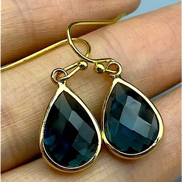 Gold Blue Sapphire Dangle Earrings - Picture 3 of 4